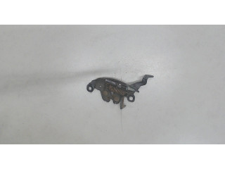 Замок капота Nissan Primera P11 1996-1998