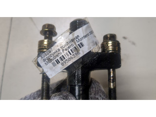 Форсунка топливная Mitsubishi Pajero / Montero 2000-2006 ME203961