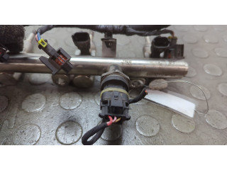 Форсунка топливная  KIA Sportage 2010-2016         