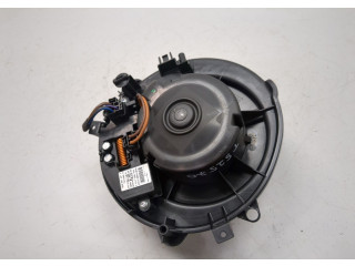 Моторчик печки Skoda Octavia (A7) 2013-2023