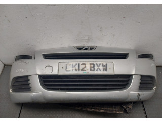 Бампер  Peugeot 5008 2009-2016 передний    
