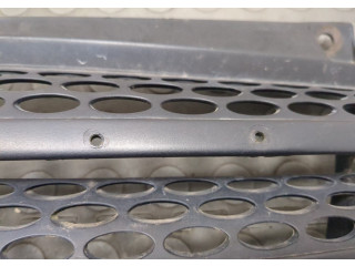 Решетка радиатора  Mercedes Vito W639 2003-2014          A63988001859051