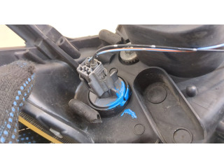 Фара передняя Mazda 3 (BK) 2003-2009 левая