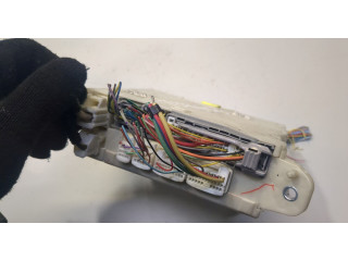 Блок предохранителей  Lexus IS 2005-2013          2.2