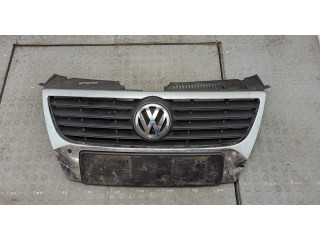 Решетка радиатора  Volkswagen Passat 6 2005-2010          