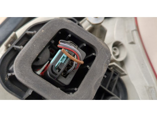 Задний фонарь 1K6945095AA