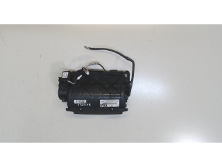 Дисплей мультимедиа  Peugeot 3008 2009-2016 96735367        