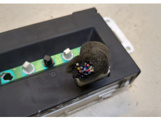 Дисплей бортового компьютера Nissan Almera N16 2000-2006 28090BU700