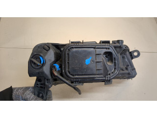 Фара передняя Audi A6 (C6) 2005-2011 левая