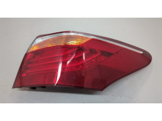 Задний фонарь