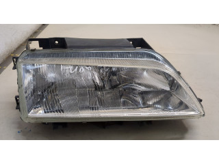 Фара передняя  Citroen Xantia 1998-2002 правая 