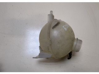 Бачок расширительный  Peugeot 3008 2009-2016     1.6