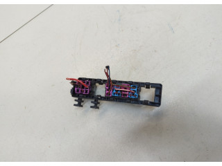 Блок реле  Volkswagen Passat CC 2008-2012         