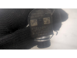 Форсунка топливная Mercedes C W204 2007-2013 EMBR00002D