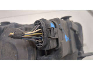 Фара передняя Volkswagen Golf 6 2009-2012 правая