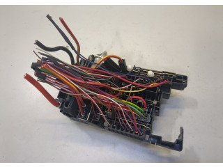 Блок предохранителей  Volkswagen Jetta 7 2018-      5Q093125B   7  1.4