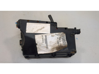 Блок предохранителей  Ford Focus 3 2011-2015         