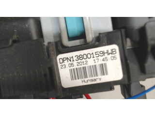 Pojistková skříňka Volvo V60 2010-2018