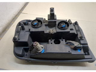 Фара передняя  Chevrolet Trailblazer 2001-2010 левая 