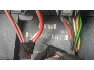 Блок предохранителей  Skoda Octavia (A5) 2004-2008           