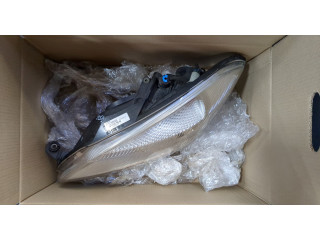 Фара передняя  Skoda Fabia 2007-2014 правая 