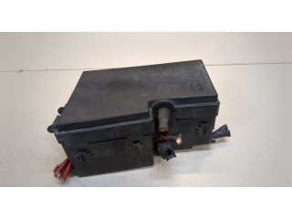 Блок предохранителей  Volvo V50 2007-2012         