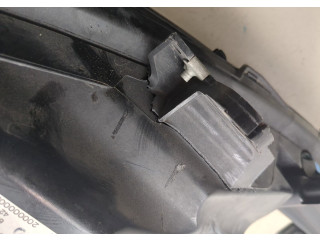 Фара передняя  Cadillac XT4 правая 