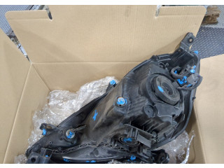 Фара передняя  Honda Jazz 2008-2015 правая 