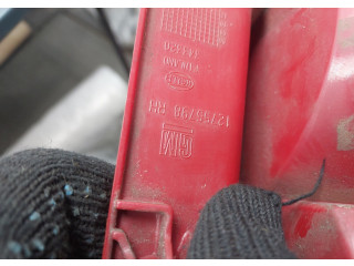 Задний фонарь          