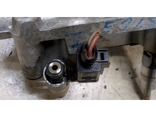 Форсунка топливная  Volkswagen Golf 5 2003-2009         