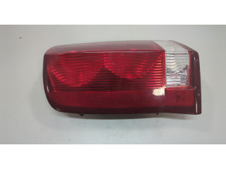 Задний фонарь 15044523