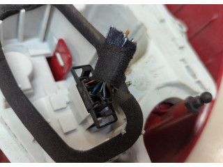 Задний фонарь 5L0945095, 5L0945111