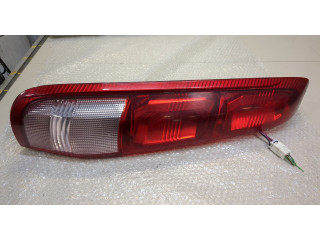 Задний фонарь Nissan X-Trail (T30) 2001-2006