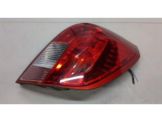 Задний фонарь          