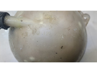 Бачок расширительный  Volkswagen Jetta 5 2004-2010      1.9