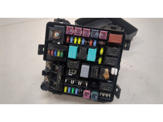 Блок предохранителей Honda CR-V 2001-2006