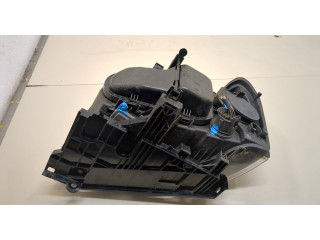 Фара передняя  Land Rover Freelander 2 2006-2014 правая 