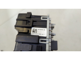 Блок предохранителей GMC Terrain 2017-2021 33172518