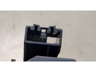 Замок багажника Volvo V50 2007-2012