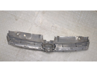 Решетка радиатора Volkswagen Jetta 6 2010-2018 5C6853651QWA