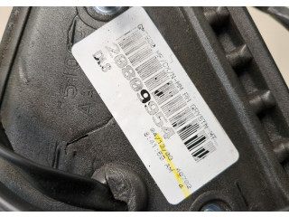 Зеркало боковое  Chevrolet Tahoe 2006-2014  правое           