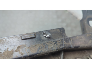 Решетка радиатора  Mercedes E W212 2009-2016          A2128850822, A2128850622, A2128852574