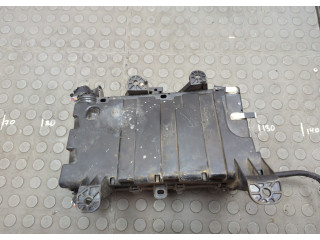 Блок предохранителей  Toyota Sequoia 2008-         