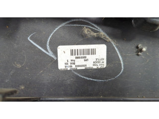 Решетка радиатора  Chevrolet Equinox 2017-2024          84150736