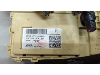 Блок предохранителей  KIA Ceed 2018-2021      91957J7791   