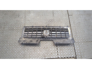 Решетка радиатора  Fiat Doblo 2005-2010          735395576