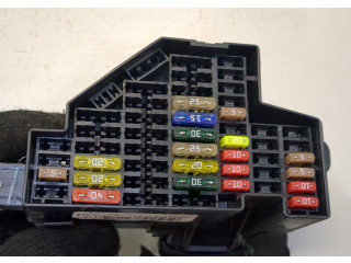 Блок предохранителей  Volkswagen Golf 6 2009-2012      1K2941824     1.6