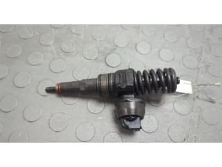 Форсунка топливная  Skoda Fabia 2007-2014    038130073AG     