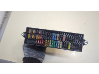 Блок предохранителей Volkswagen Golf Plus