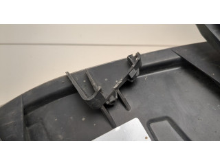 Фара передняя  Peugeot 207 левая 